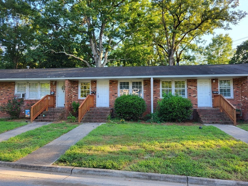 Monroe Condo: 400 E. Talleyrand Avenue