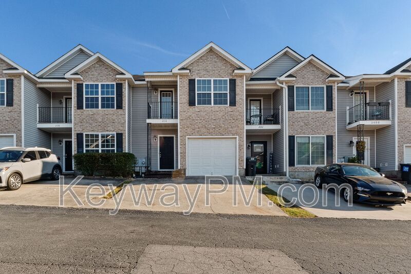 Augusta Townhome: 2054 Reserve Lane