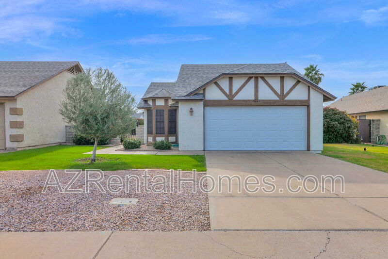 Mesa House: 1625 East Jerome Avenue