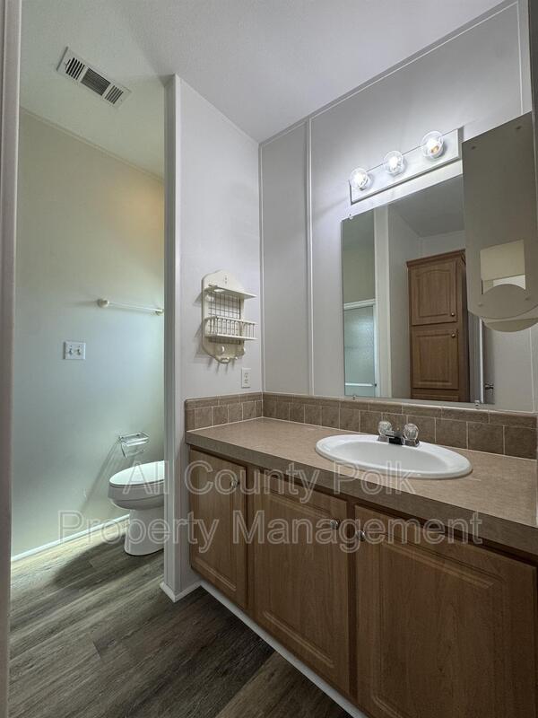 Main Rental Photo 19