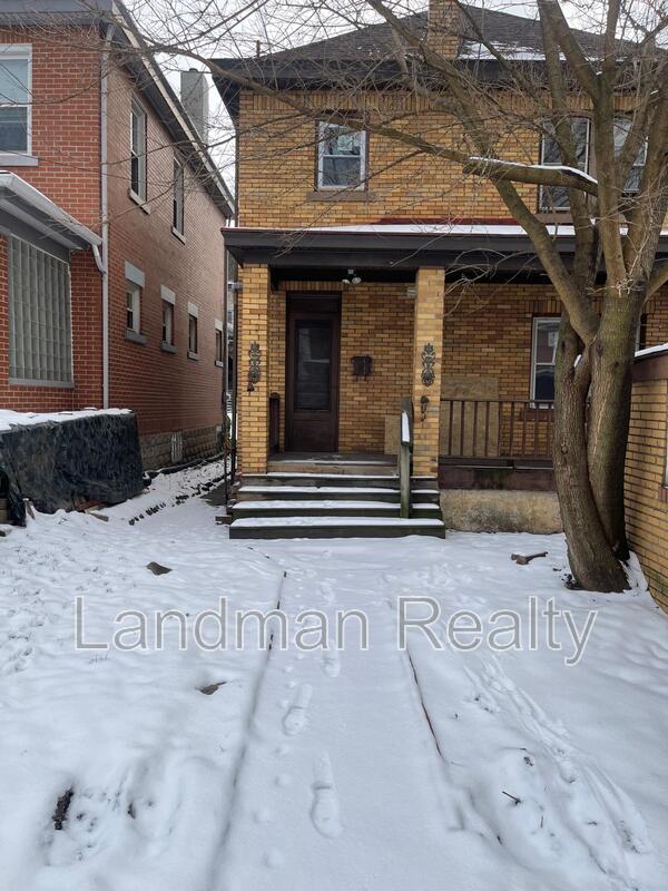Braddock House: 519 Verona Street