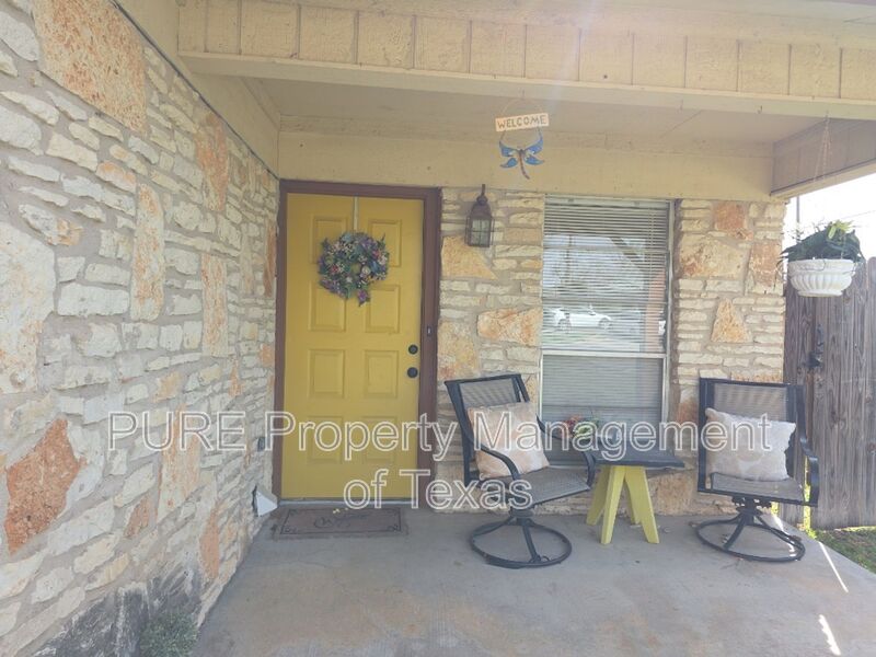Pflugerville Condo: 203 N 2nd St