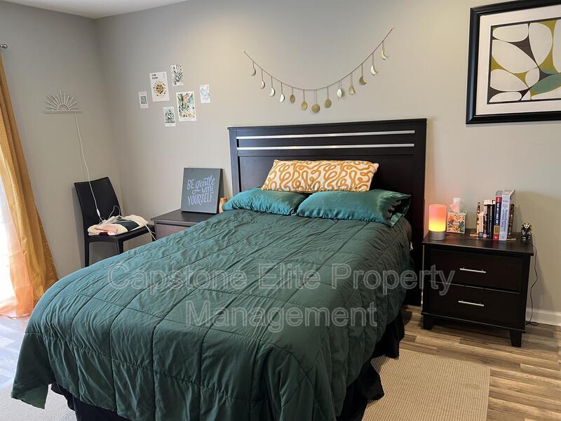 Newark Condo: 216 Matthews Drive - 3