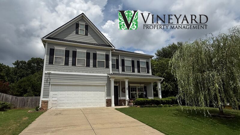 Canton House: 303 Cherokee Reserve Ct