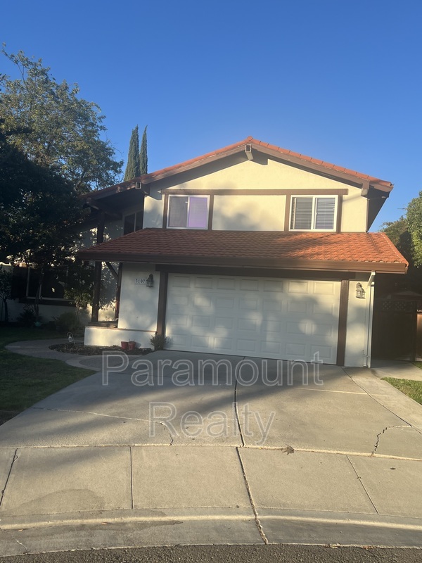 Pleasanton House: 3107 Montpelier Ct.