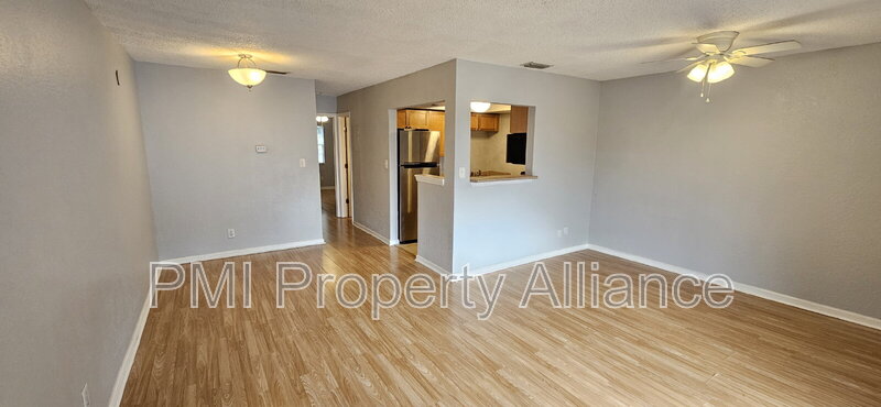 Winter Park Condo: 302 Lewfield Circle