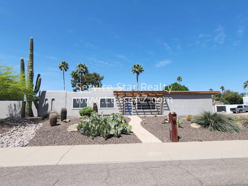 Scottsdale House: 6448 E Camino Santo