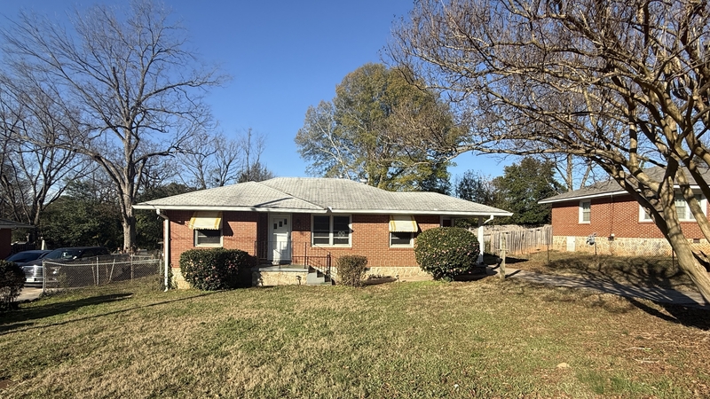 Jonesboro House: 249 Wayne Avenue