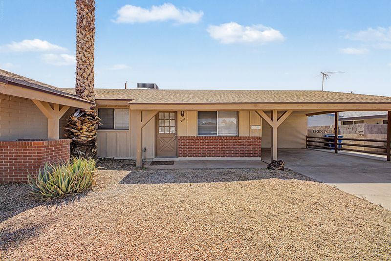 Tempe House: 921 E CAMPUS Drive