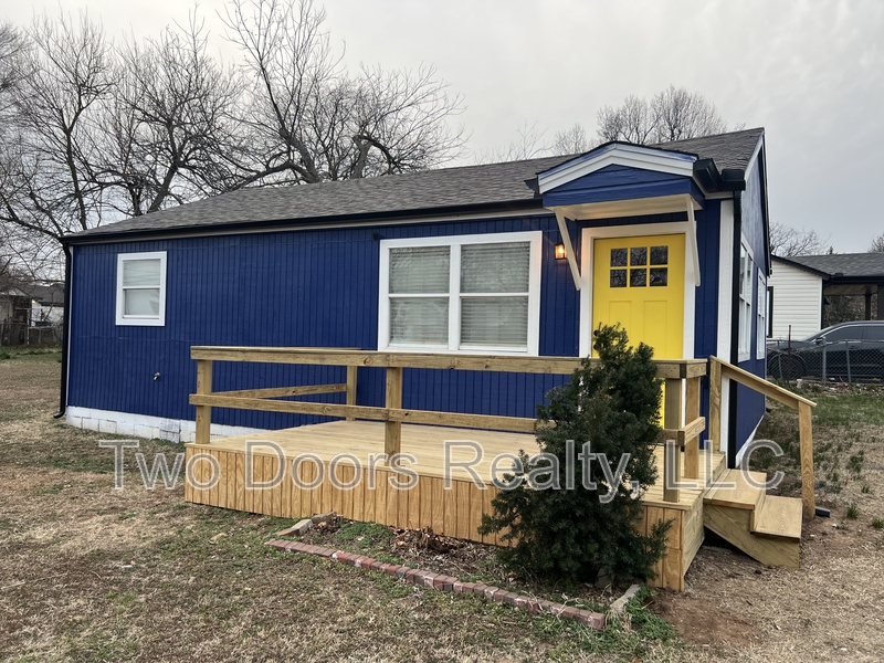 Jones House: 504 Georgia Street