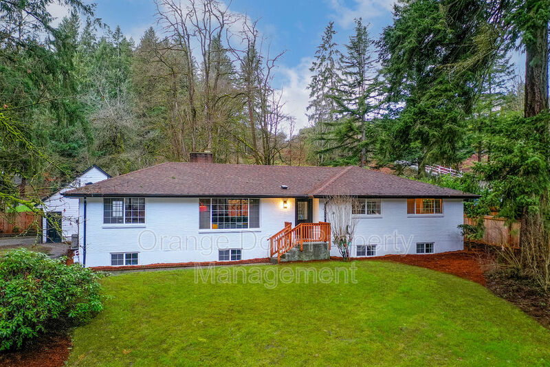 Covington House: 26819 164th Avenue Southeast