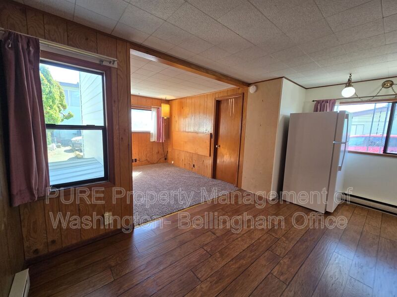 Blaine House: 7394 Birch Bay Dr.