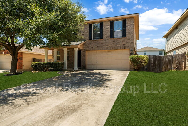 Universal City House: 10411 Artesia Wells