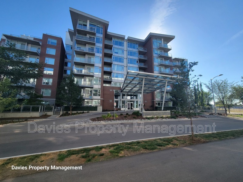 Edmonton Condo: 2612 109 Street NW