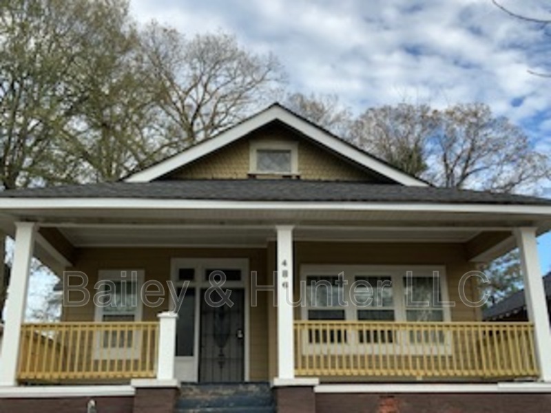Atlanta House: 486 E. Ontario Ave SW