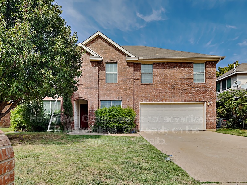 Mansfield House: 1214 Maple Terrace Dr