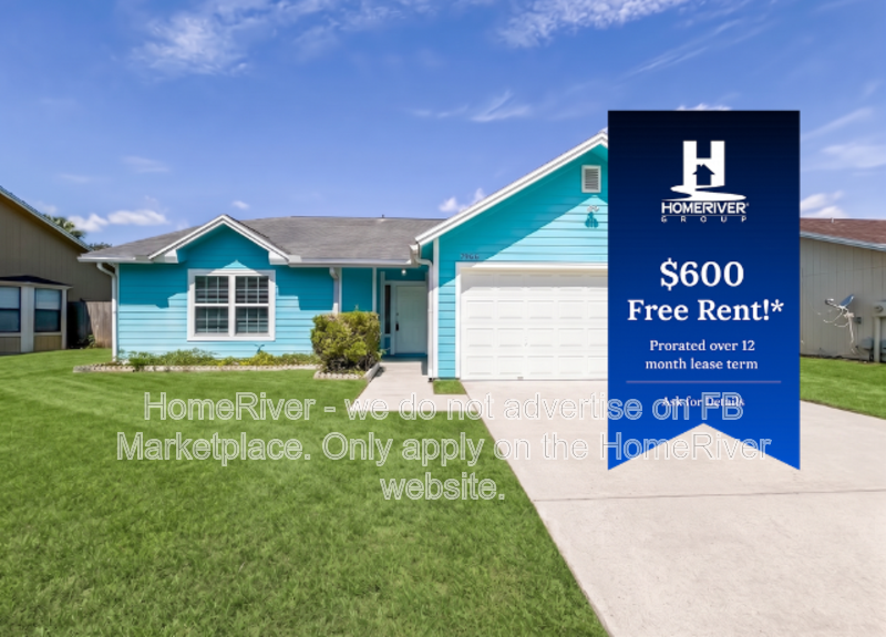 Jacksonville House: 7966 Amandas Crossing Dr E