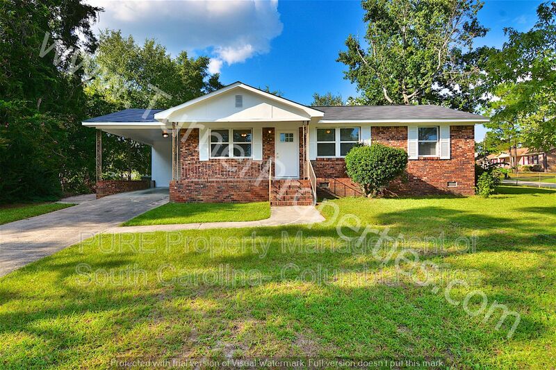 Columbia House: 101 Shagbark Avenue