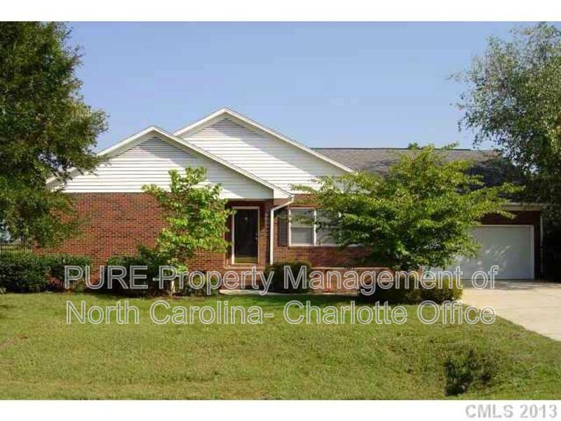 Cornelius Condo: 18805 Bluff Point Rd