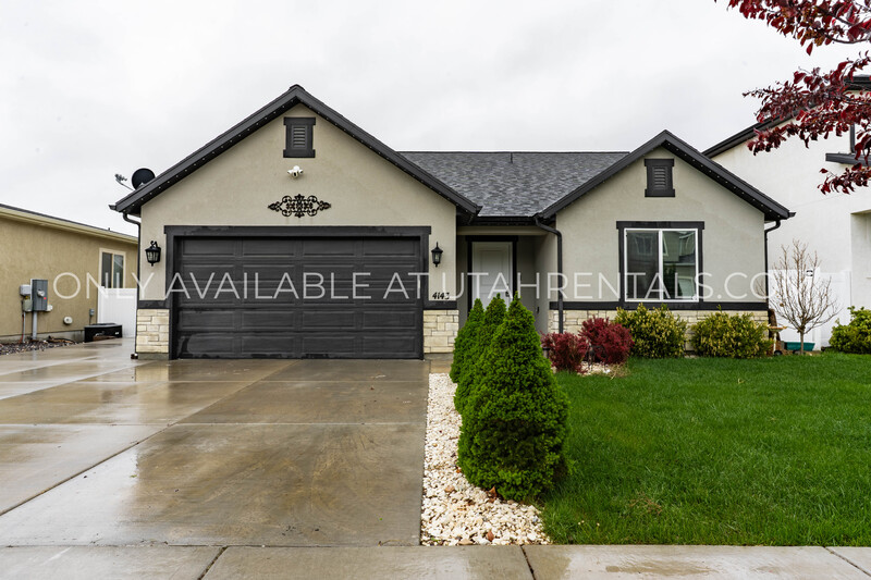 Eagle Mountain House: 4143 N Fairfield Dr