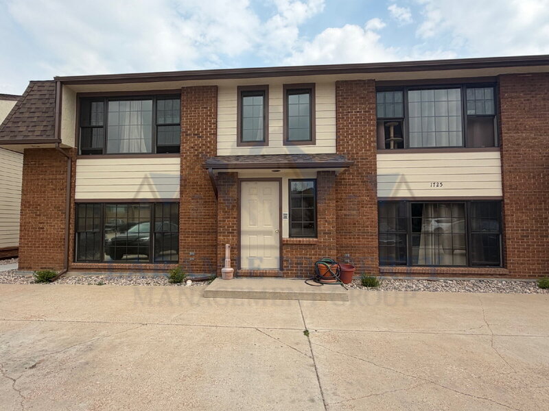 Laramie Condo: 1725 Fetterman Dr