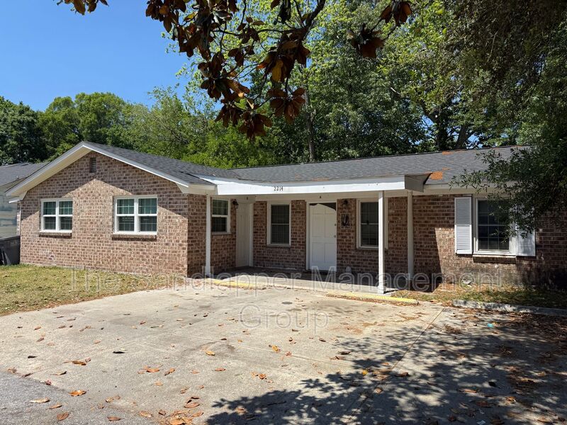 North Charleston Condo: 2214 Van Buren Avenue