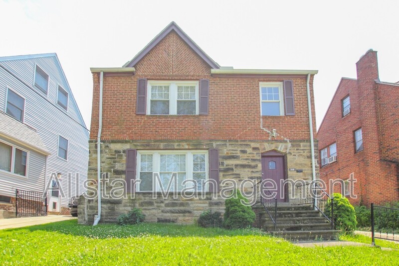 University Heights House: 3690 Washington Blvd