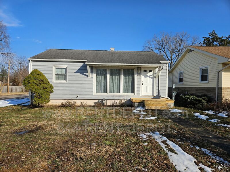 Evansville House: 925 N Kelsey Ave