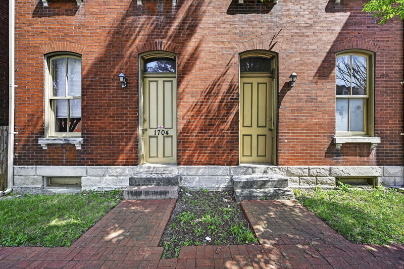 Saint louis Condo: 1704 S Tucker Blvd