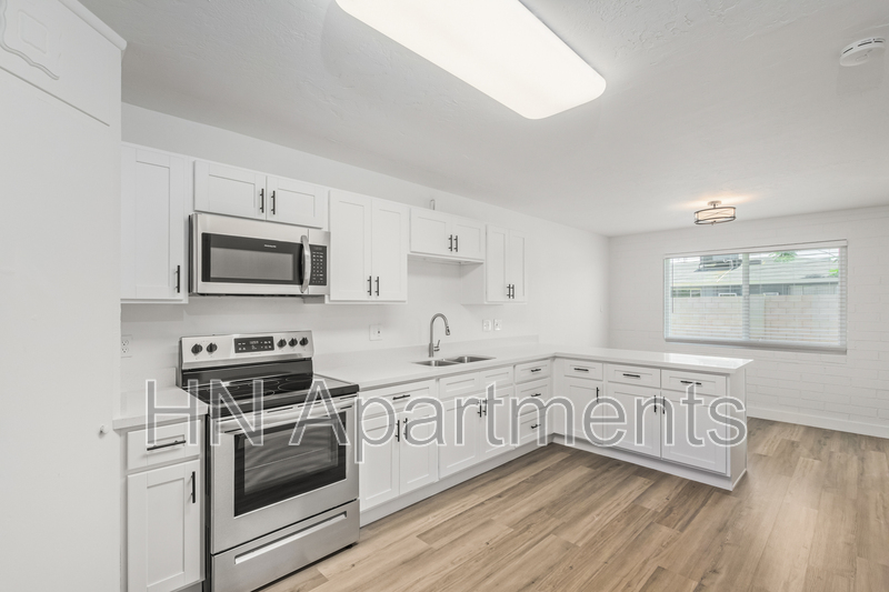 Phoenix House: 5035 N 23rd Ave