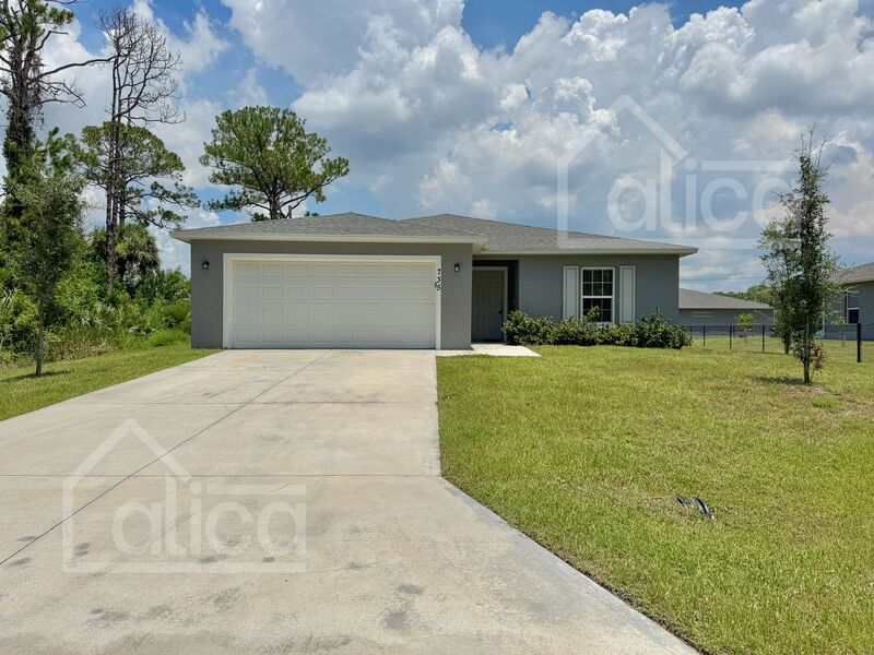 Palm Bay House: 735 Gelaso St Sw