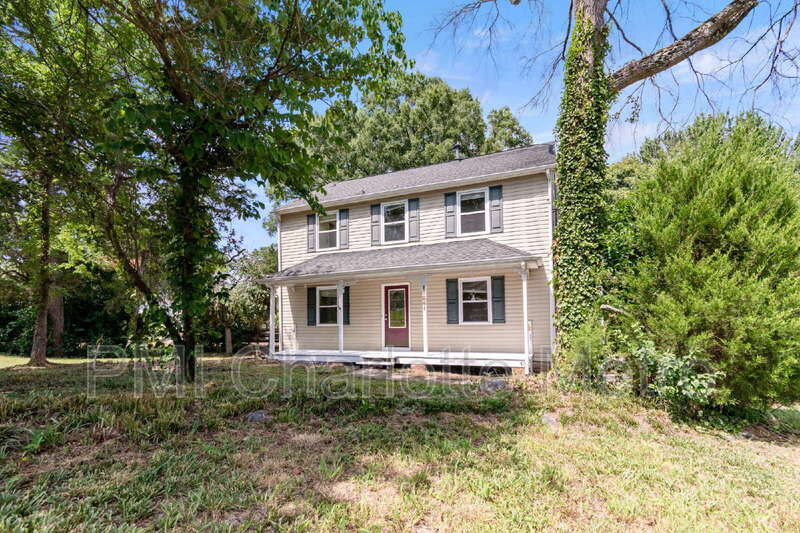 Charlotte House: 11241 Kingfisher Dr