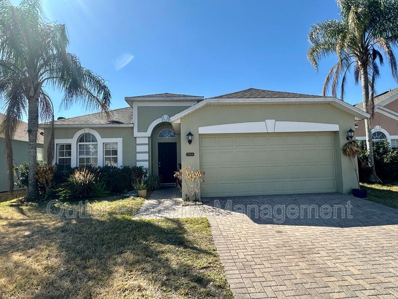 Orlando House: 9356 Monterey Bay Drive