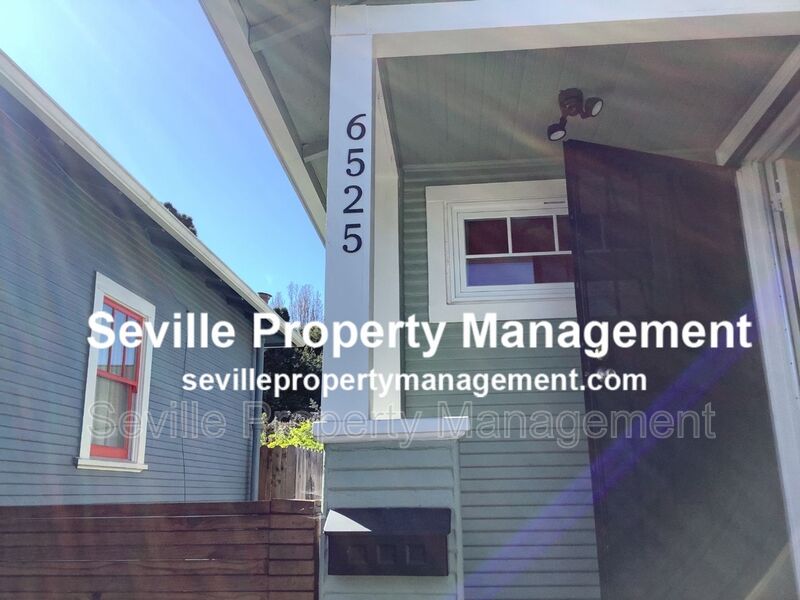 Oakland House: 6525 Herzog St