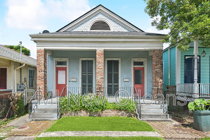 New Orleans Condo: 335 Pacific Avenue