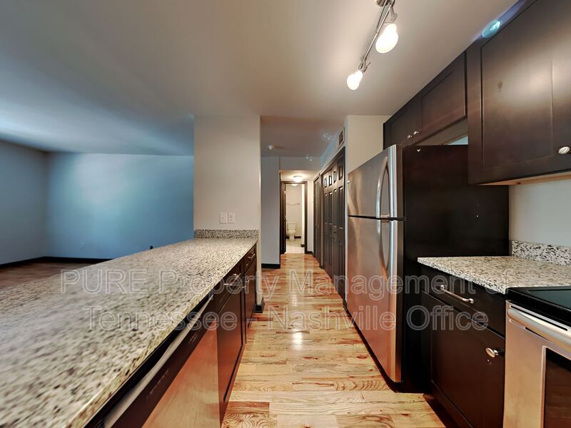 Nashville Condo: 517 Veritas Street