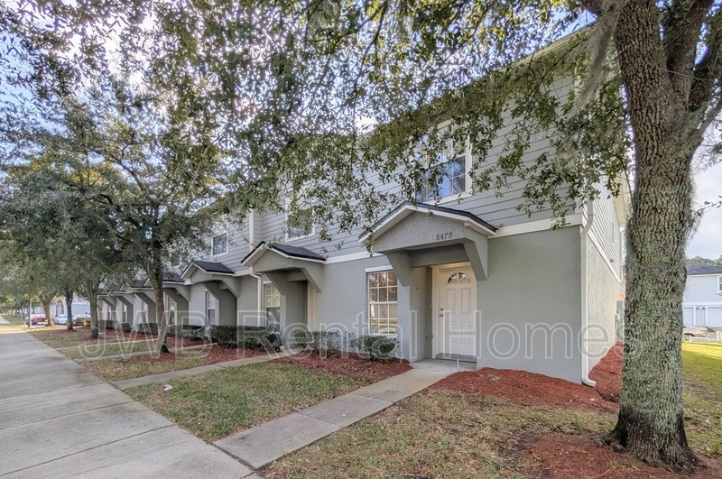 Jacksonville Townhome: 8479 McGirts Village Ln