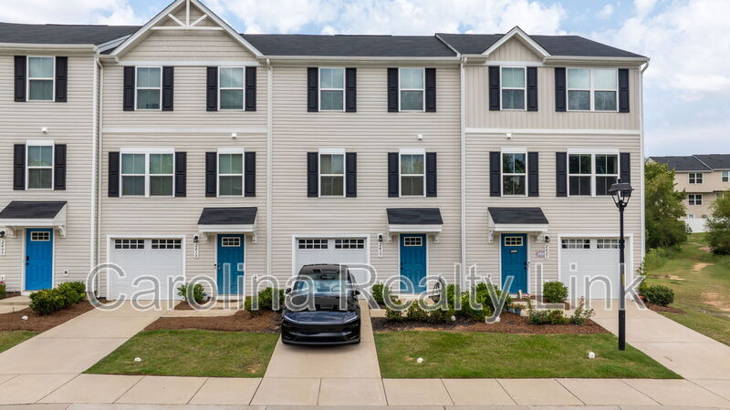 Charlotte House: 2417 Fathom Way