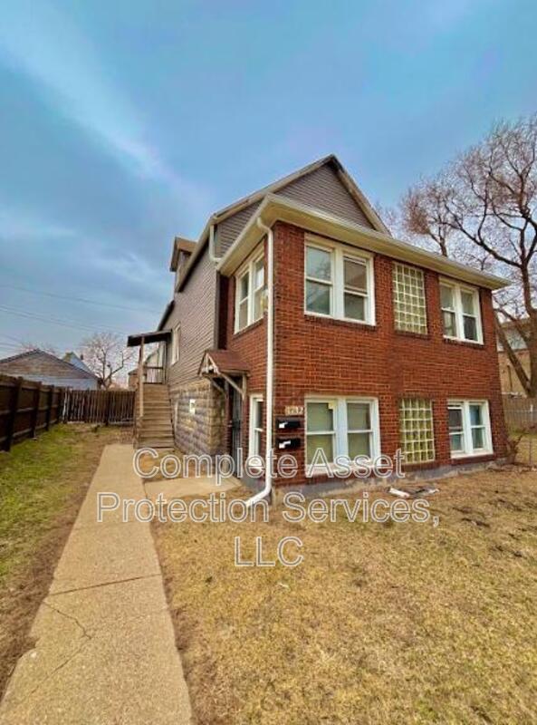 East Chicago House: 3732 Deodar St