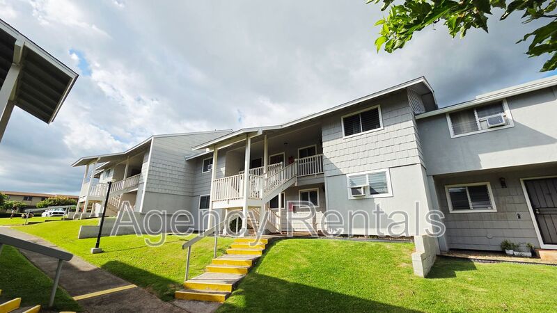 Pearl City Condo: 98-1461 Kamahao Street