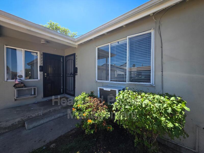 La Mesa Condo: 9273 Earl St.