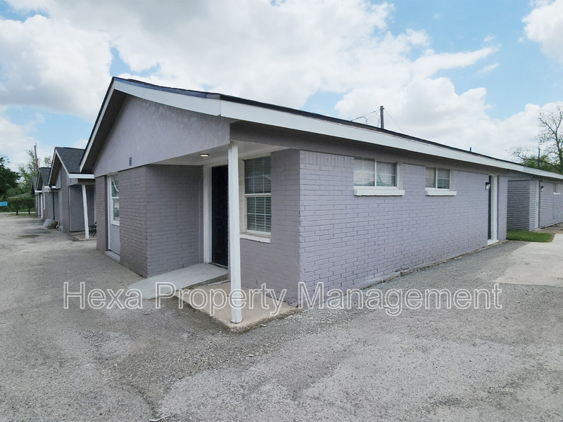 Houston Condo: 4679 Weaver Rd