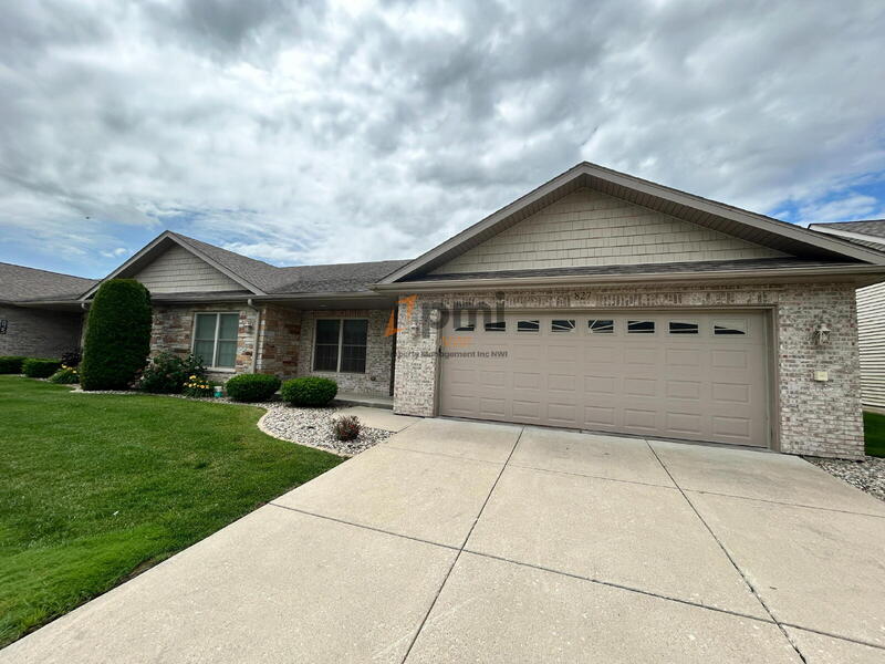Crown Point Townhome: 827 Veterans Lane