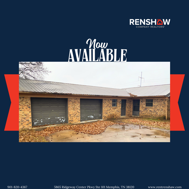 Newbern House: 100-108 McCullough Ave