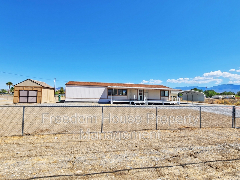 Pahrump House: 1860 West Wilson Road