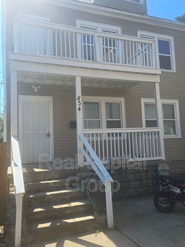 Buffalo Condo: 854 Niagara St.