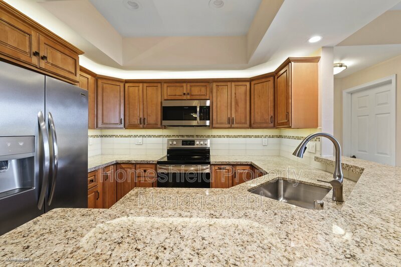 San Diego Condo: 5895 Friars Rd