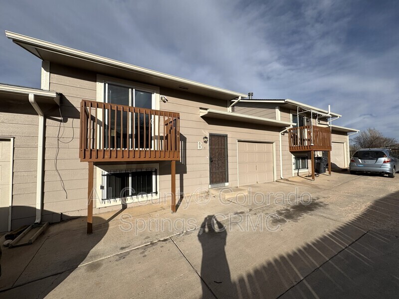 Colorado Springs Townhome: 819 Yuma Street