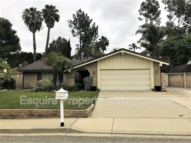 NEWBURY PARK House: 3104 CHARLOTTE ST