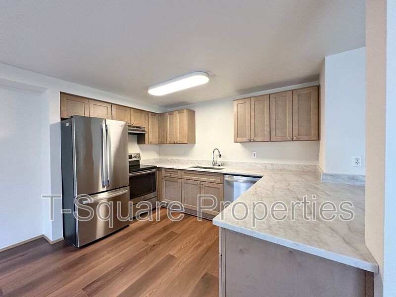 Everett Condo: 8830 3rd Ave SE